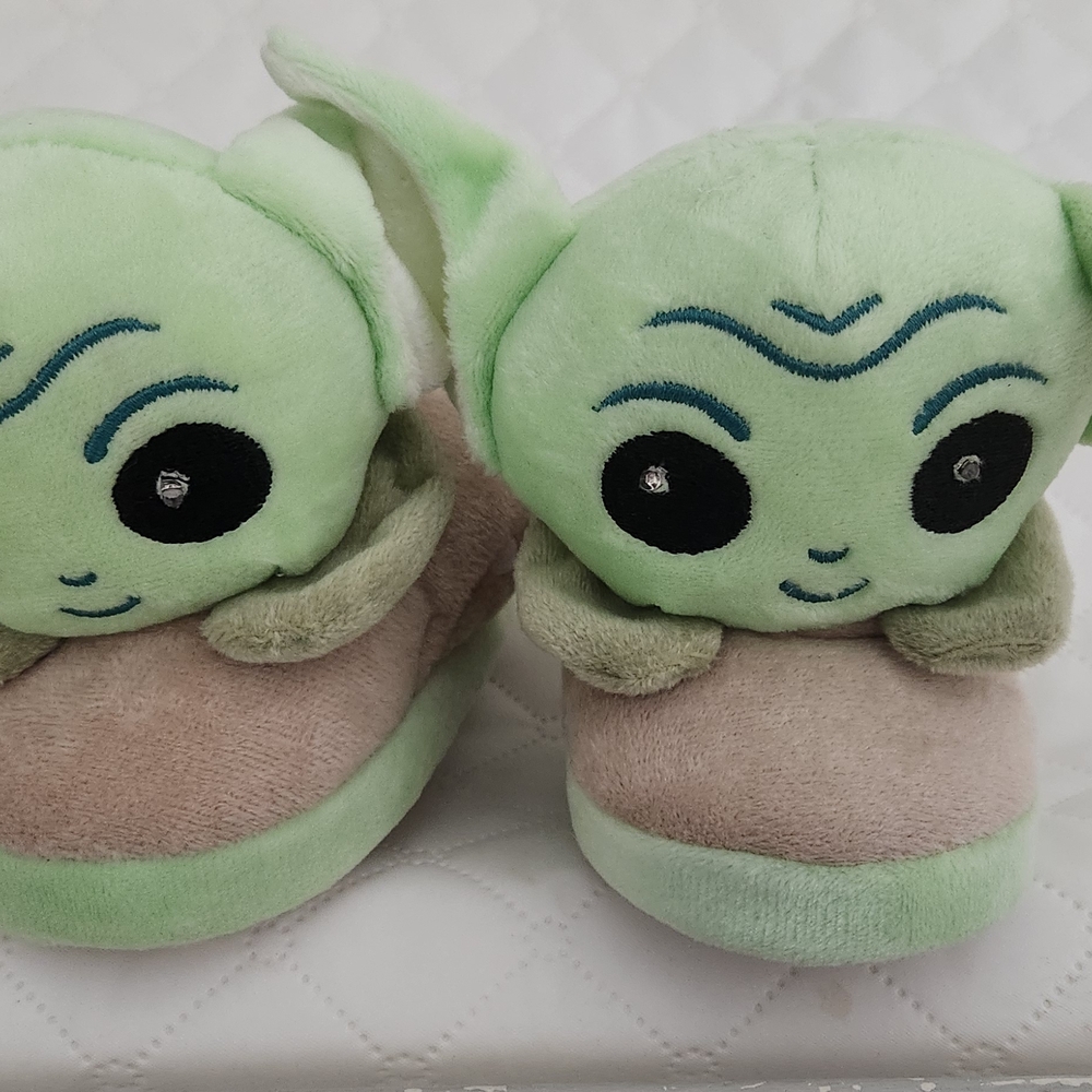 Robeez Green and Gray Starry Baby Slippers